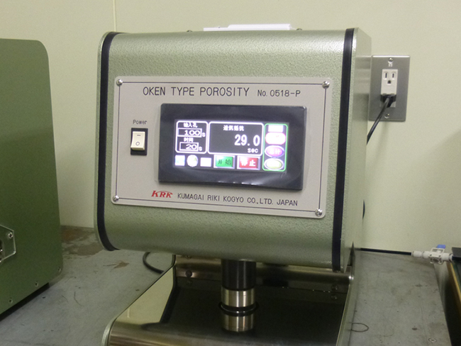 デジタル型王研式透気度測定機